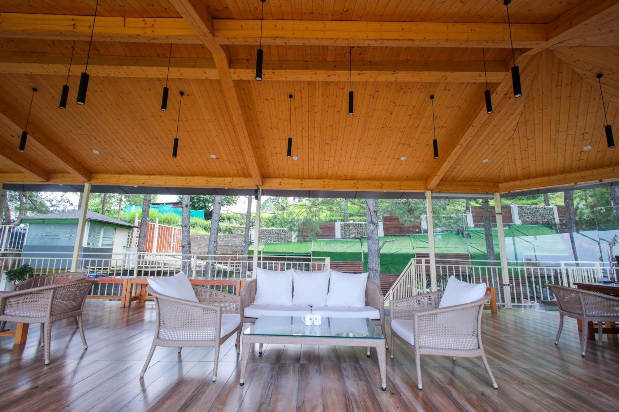 The Woods Retreat Hotel Lansdowne Luaran gambar