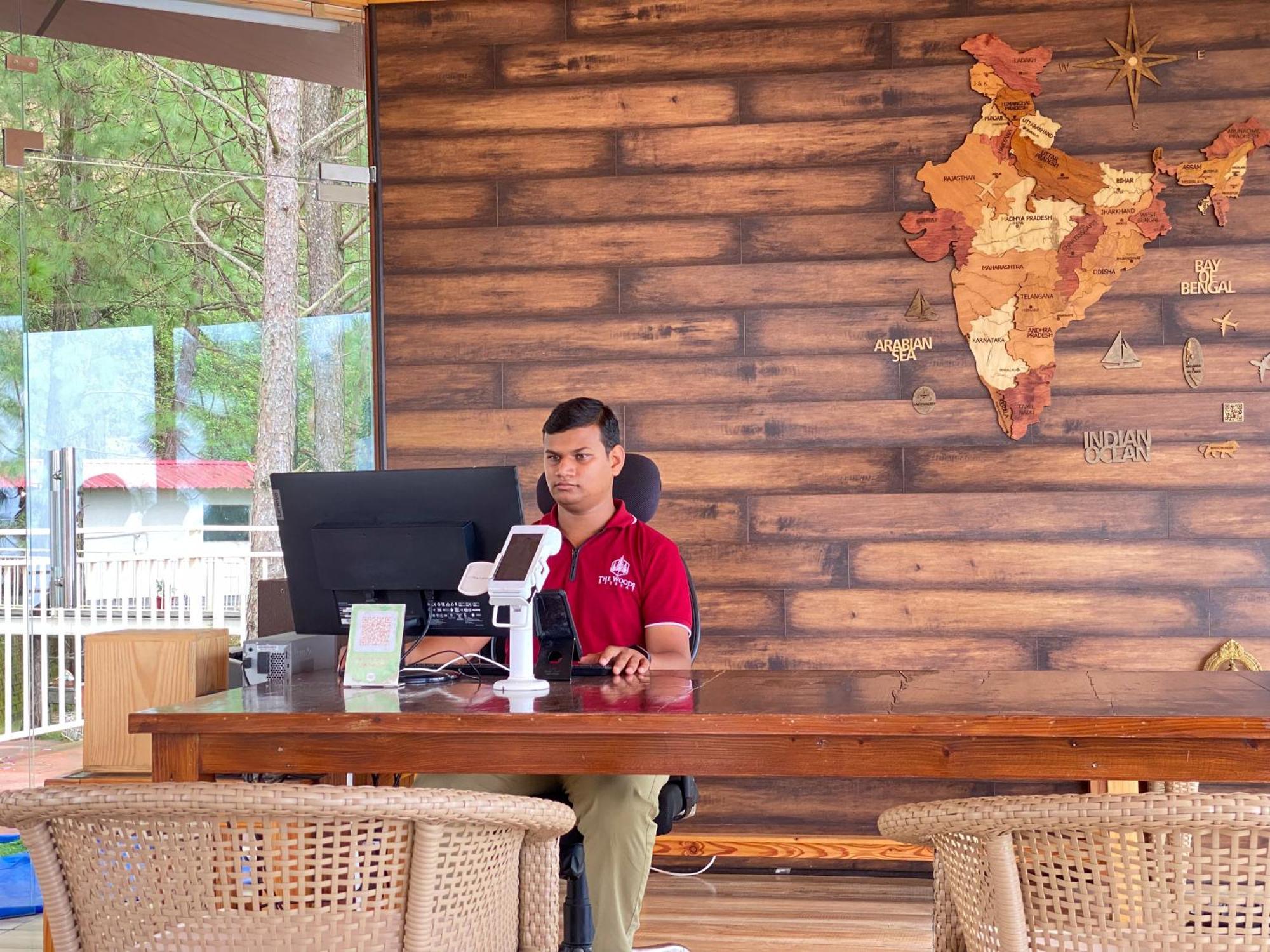 The Woods Retreat Hotel Lansdowne Luaran gambar