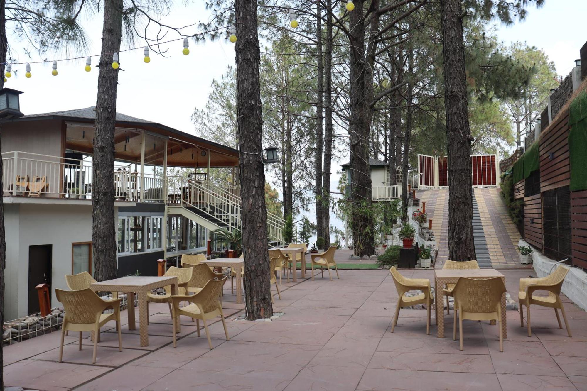 The Woods Retreat Hotel Lansdowne Luaran gambar
