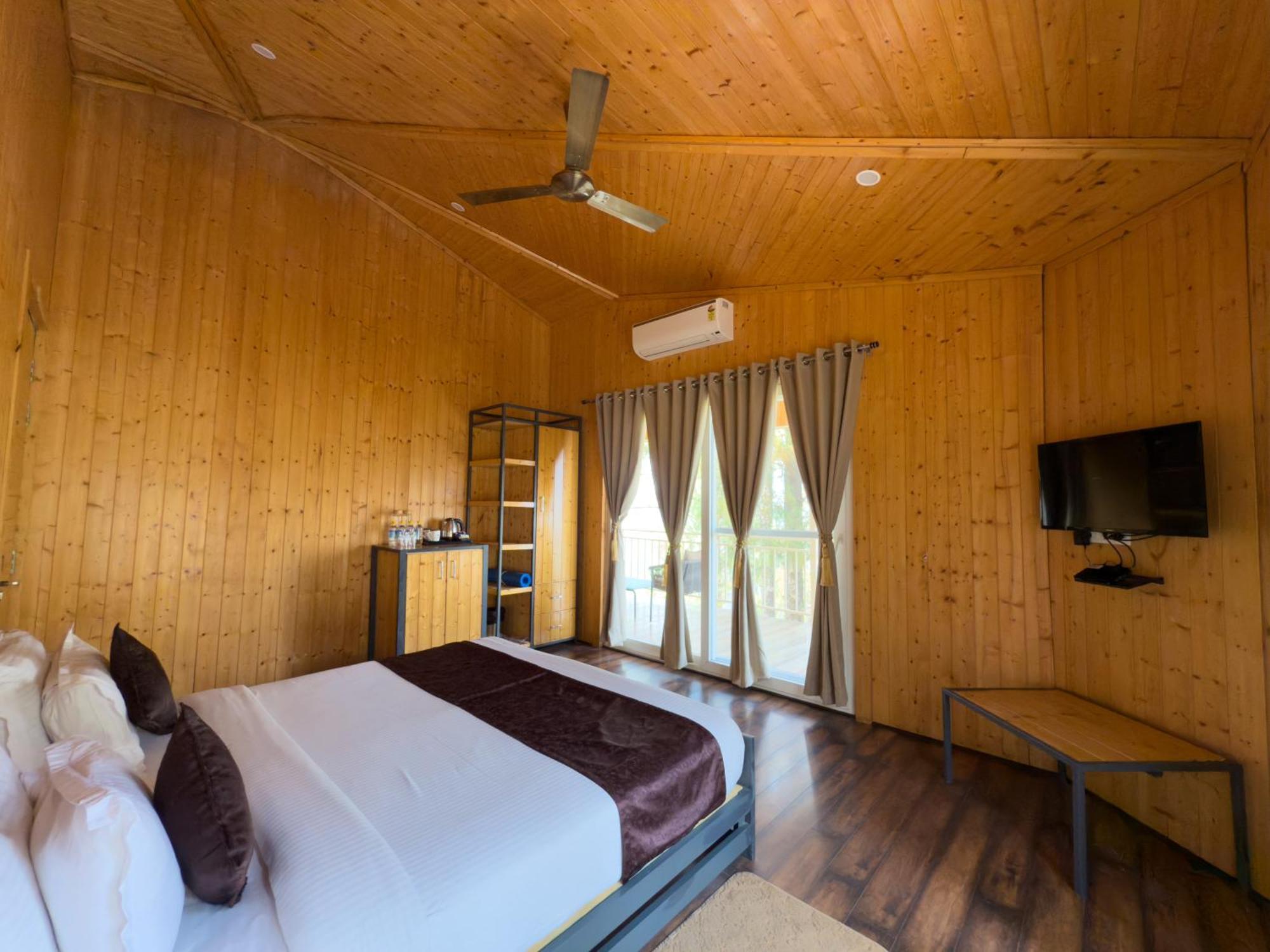 The Woods Retreat Hotel Lansdowne Luaran gambar