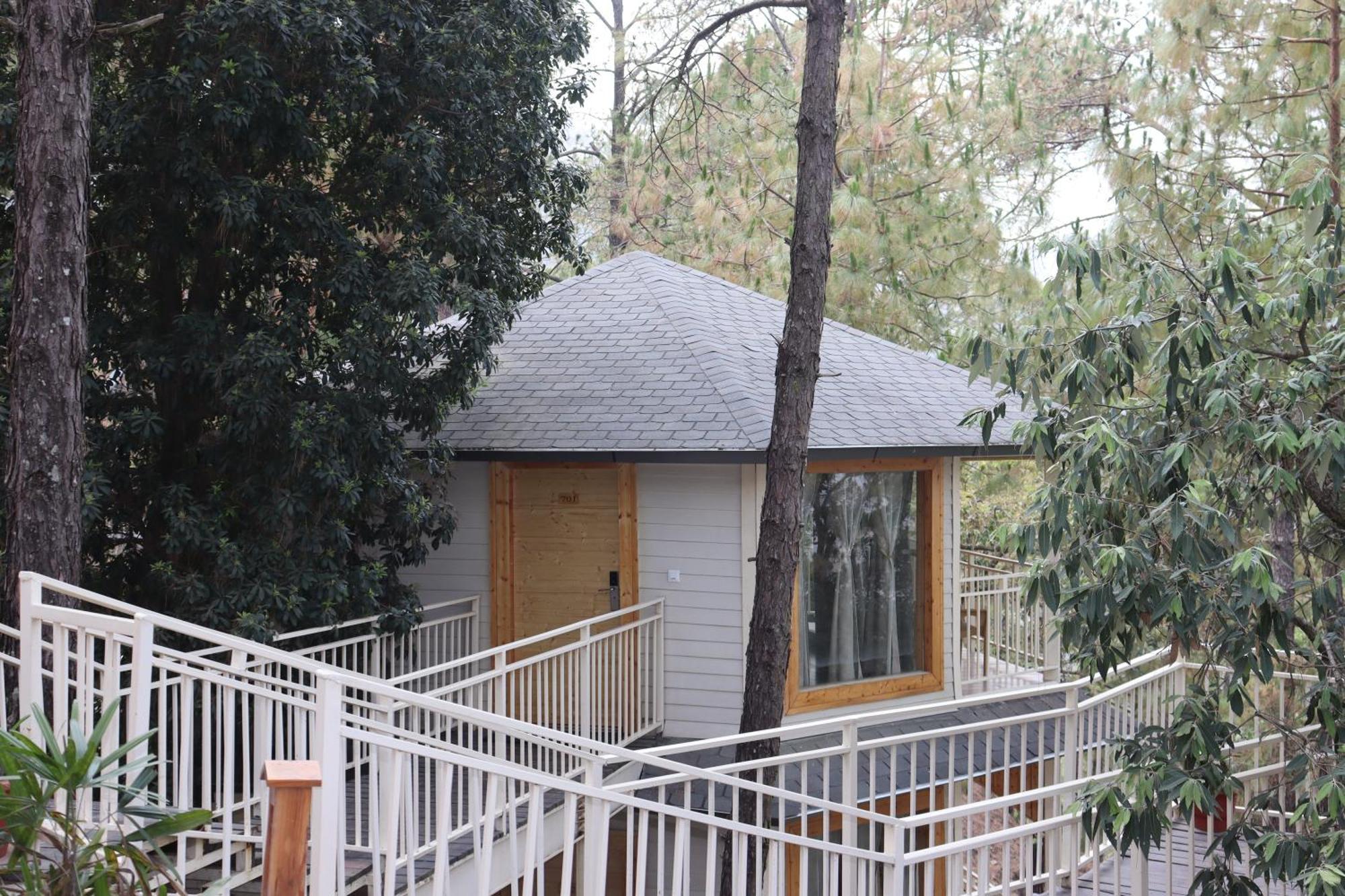 The Woods Retreat Hotel Lansdowne Luaran gambar