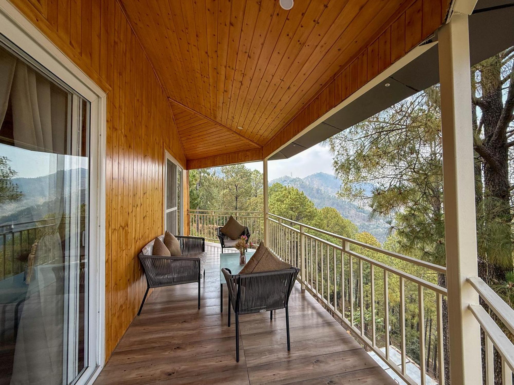 The Woods Retreat Hotel Lansdowne Luaran gambar